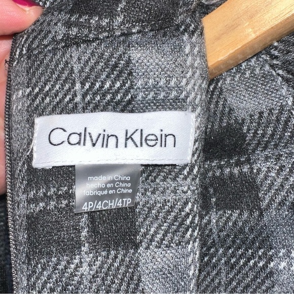 CALVIN KLEIN Women’s Zippered Plaid Cuffed Sleeve Mock Neck Short Shift Dress 4P - Picture 10 of 13